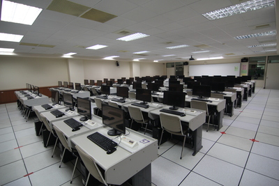 L602 Multimedia Language LabImage